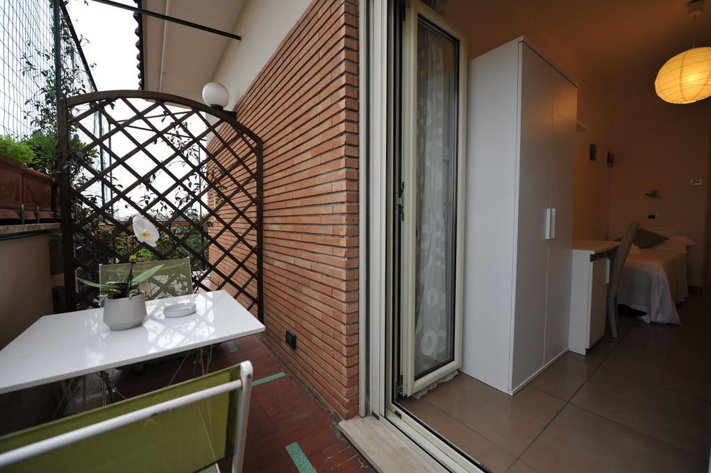 Quarto com Cama de Casal ou 2 de Solteiro